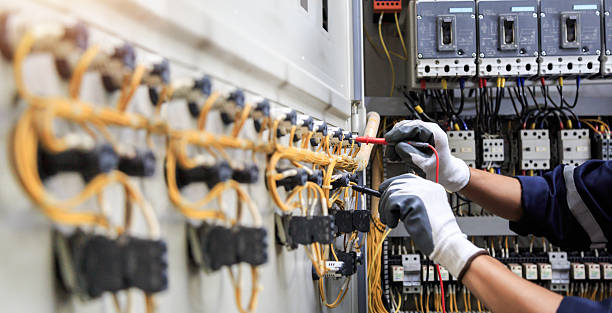 Professional Electrician technician working in Matamoras, PA